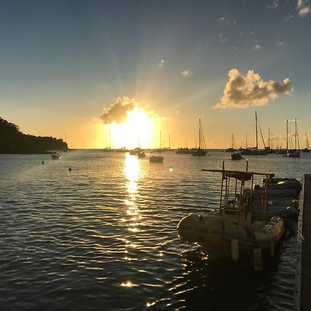 Auberge K-Wan Hostel - Proche Plages Deshaies Eksteriør billede