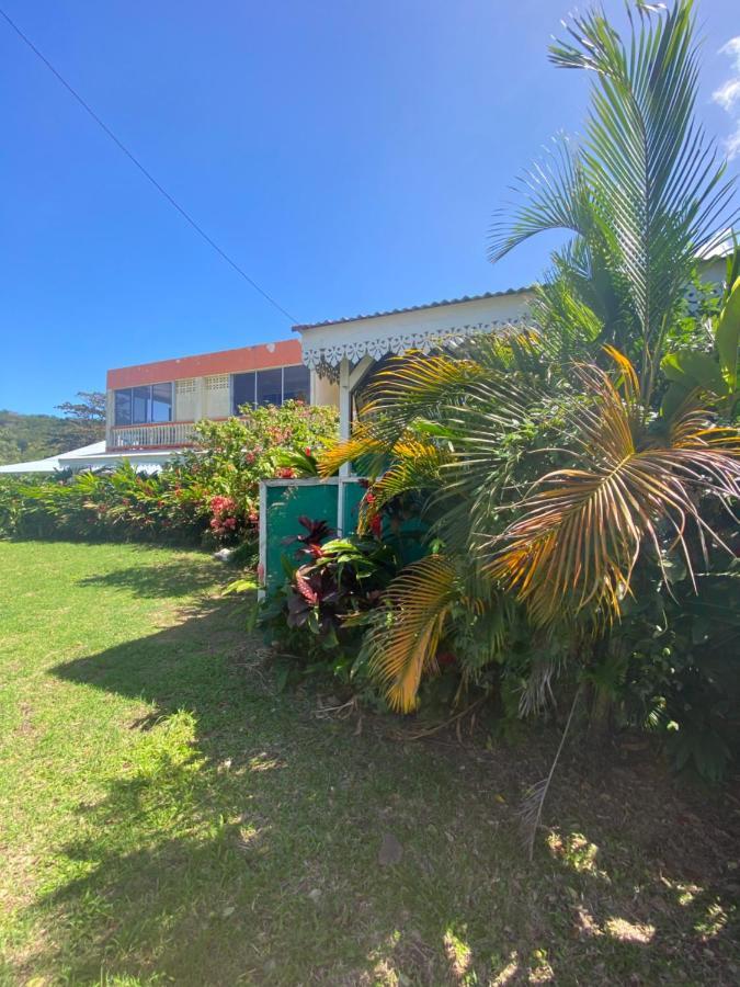 Auberge K-Wan Hostel - Proche Plages Deshaies Eksteriør billede
