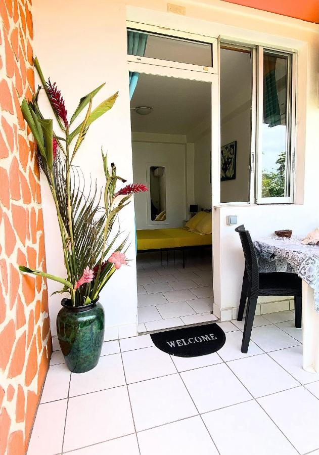 Auberge K-Wan Hostel - Proche Plages Deshaies Eksteriør billede