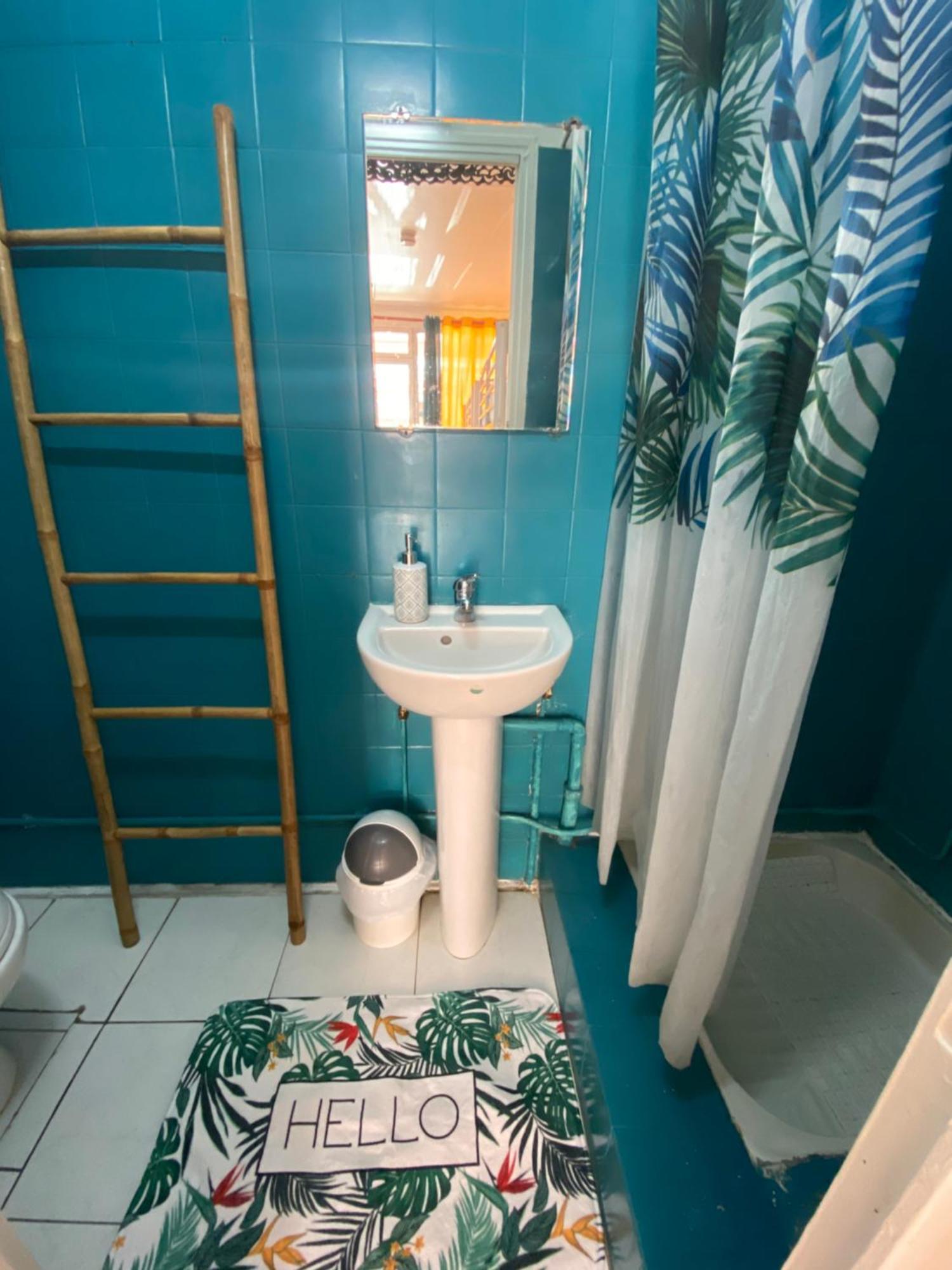 Auberge K-Wan Hostel - Proche Plages Deshaies Eksteriør billede