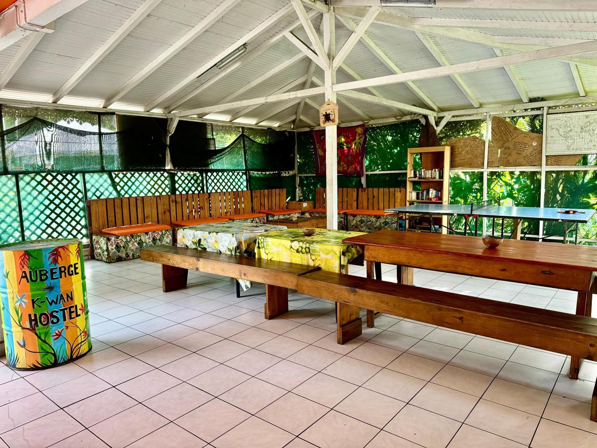 Auberge K-Wan Hostel - Proche Plages Deshaies Eksteriør billede